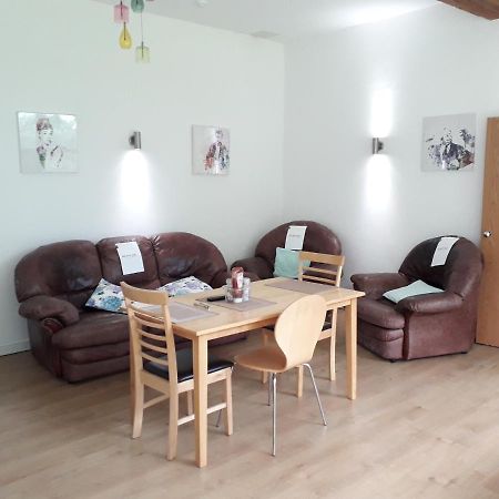 Brook Barn B&B Hale  Extérieur photo